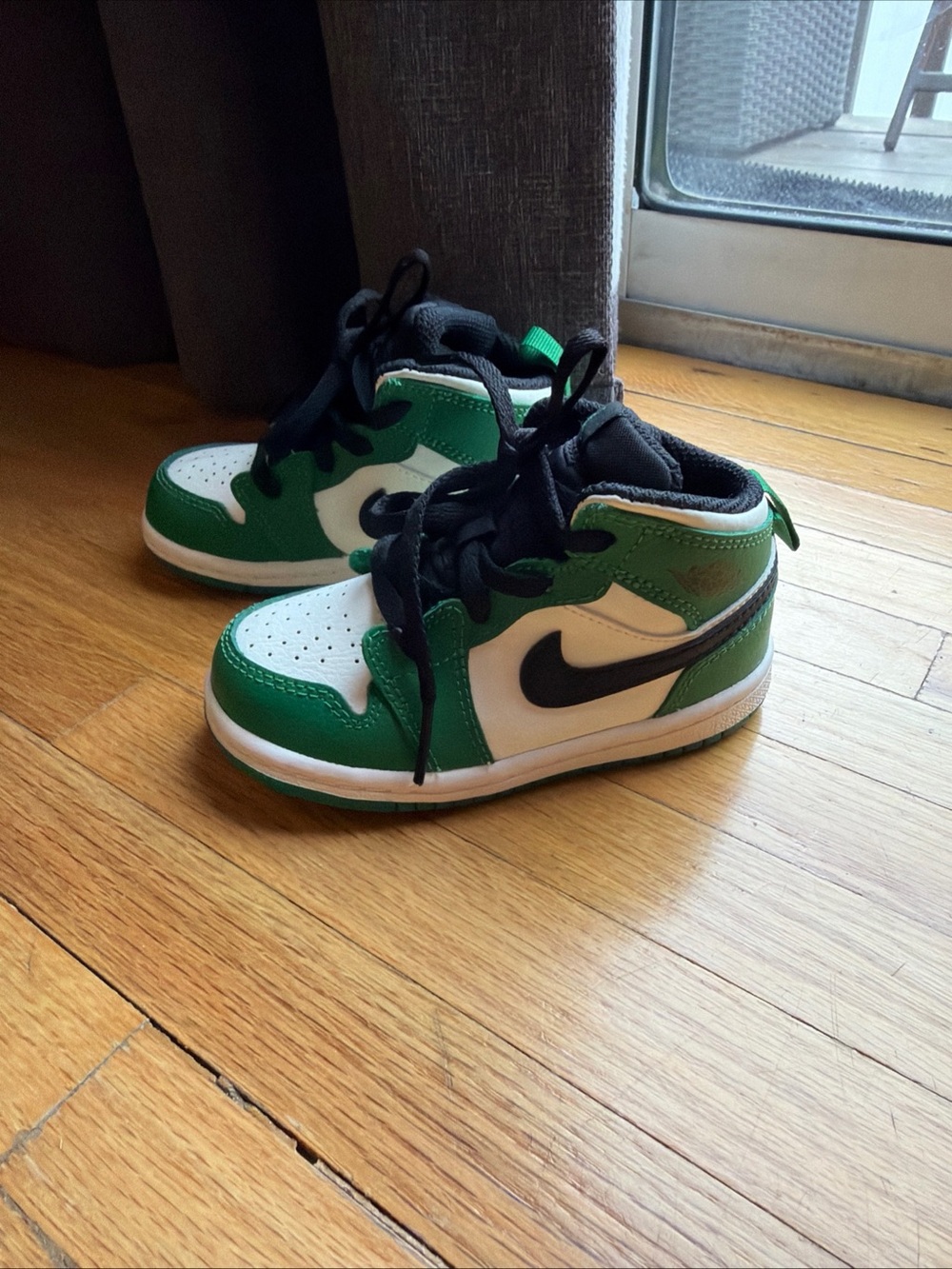Nike Air Jordan 1 Mid SE 'Pine Green' 7c toddler